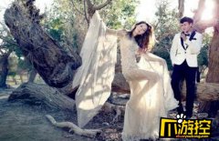 ���󶫻�ɴ���ع�   ���ھ���һ�ž��л���